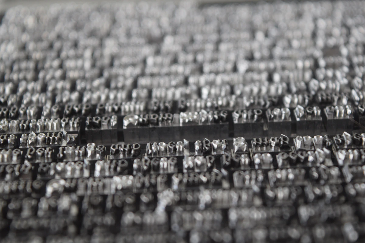 Altdeutsche Fraktur type used to set the opening chapter of Little Snow-White